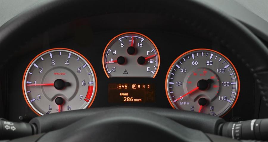  Nissan Titan Appearance Package 2012 года  (фото 2 из 20)